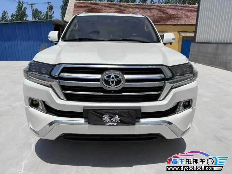 15年丰田兰德酷路泽（陆巡）轿车抵押车出售