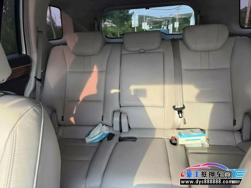 18年传祺GS8轿车抵押车出售