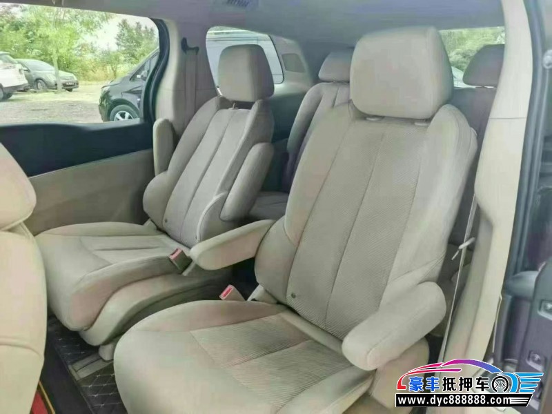 20年别克GL8轿车抵押车出售