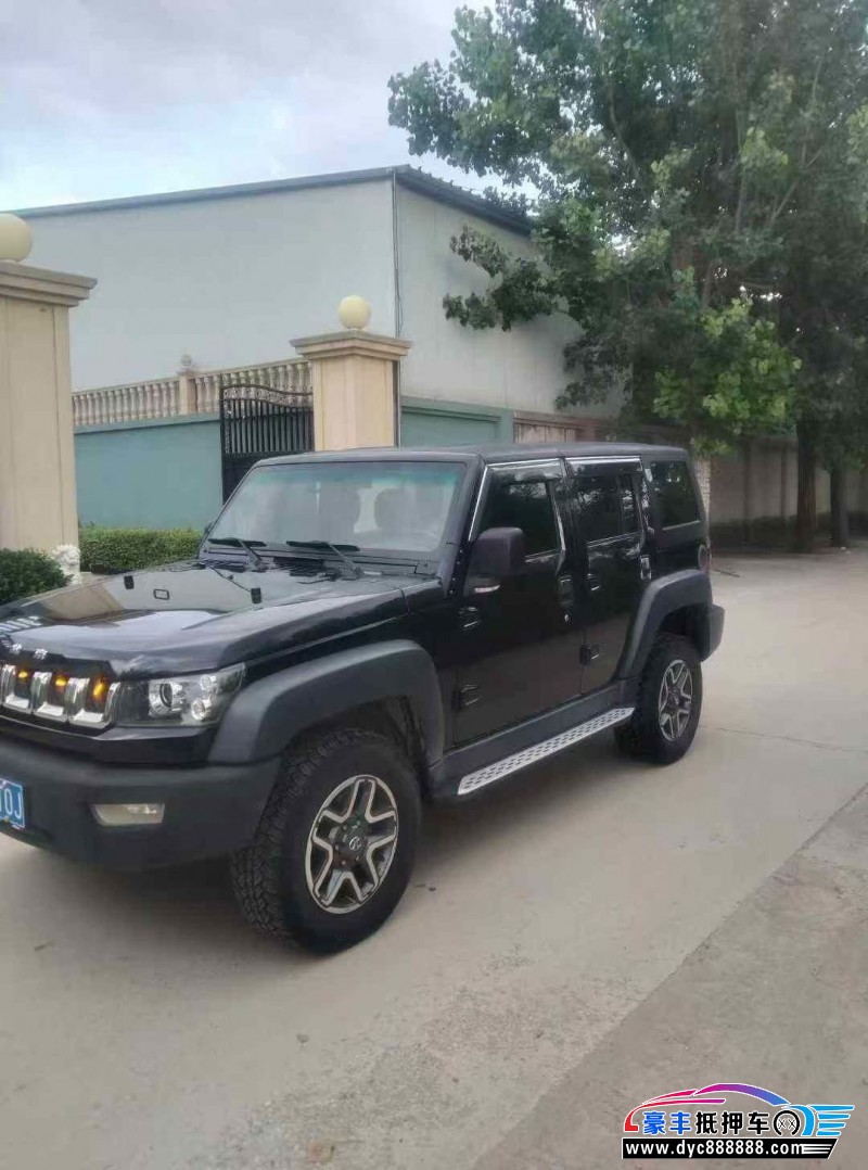 17年北京BJ40轿车抵押车出售