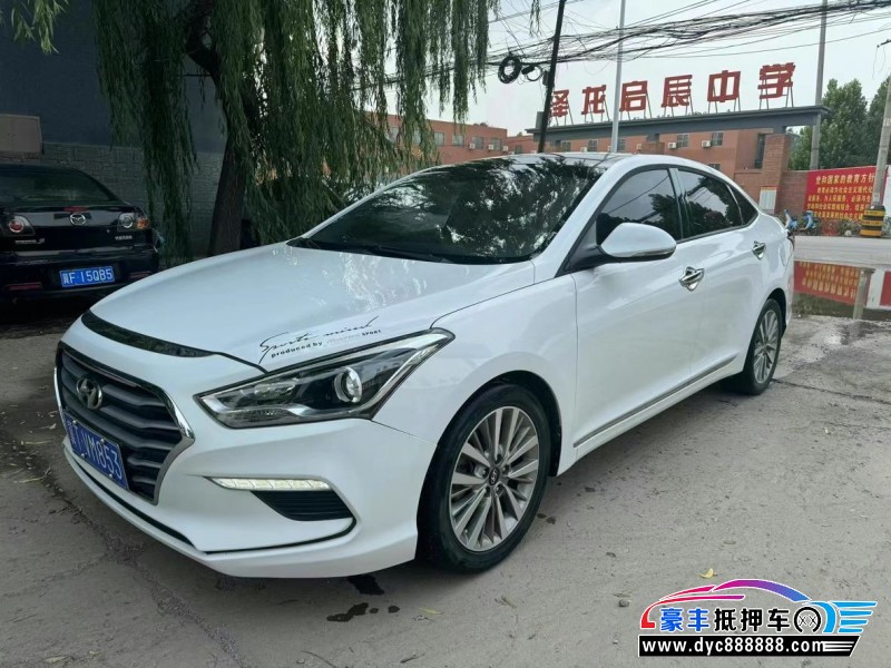 18年现代名图轿车抵押车出售