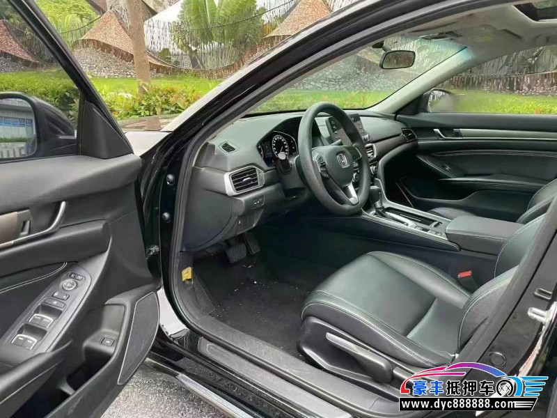 19年本田雅阁轿车抵押车出售