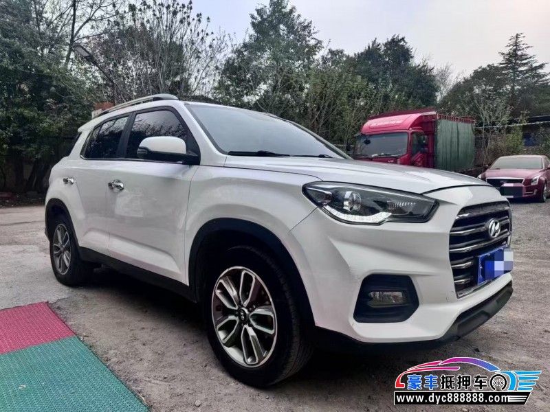 19年现代ix35轿车抵押车出售