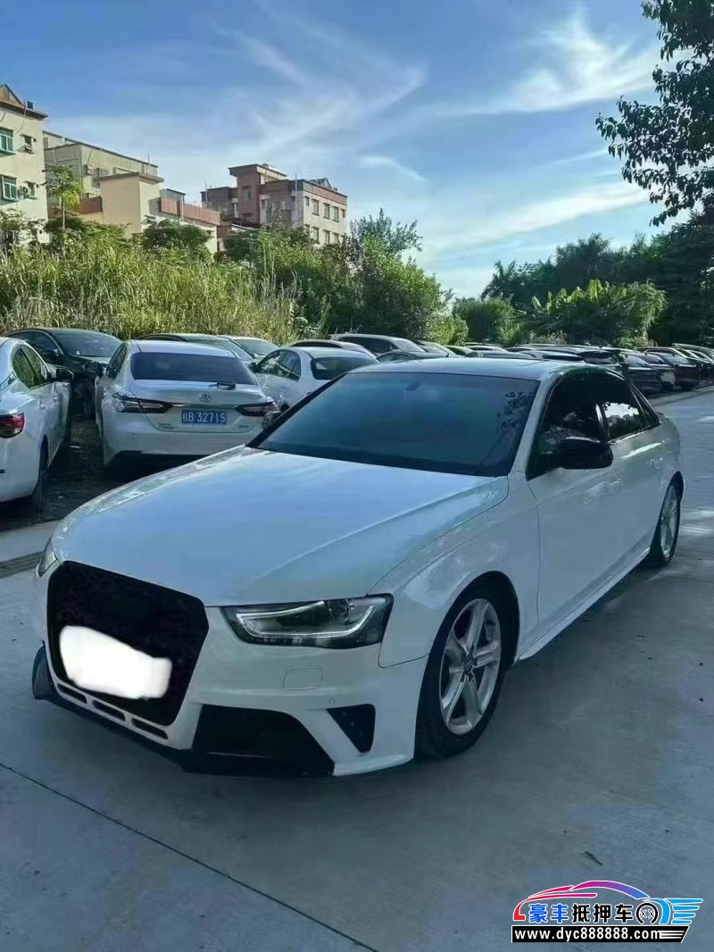14年奥迪A4L轿车抵押车出售