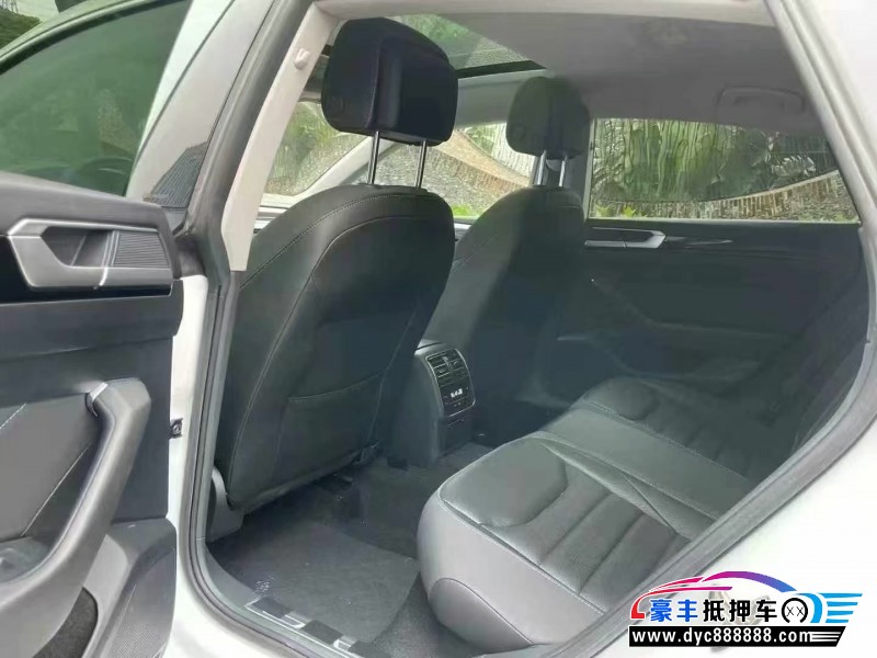 22年大众CC轿车抵押车出售