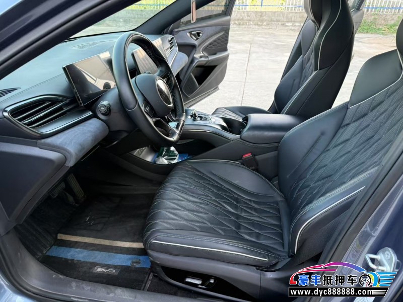 23年比亚迪海豹轿车抵押车出售