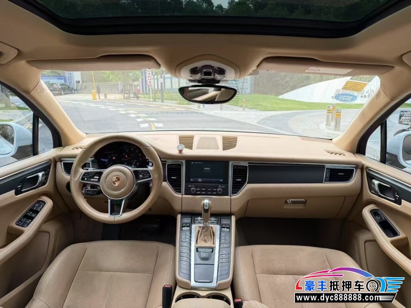16年保时捷Macan迈凯轿车抵押车出售