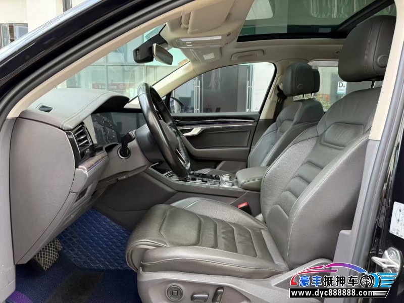 21年大众途锐轿车抵押车出售