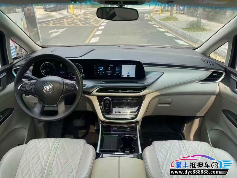 21年别克GL8轿车抵押车出售