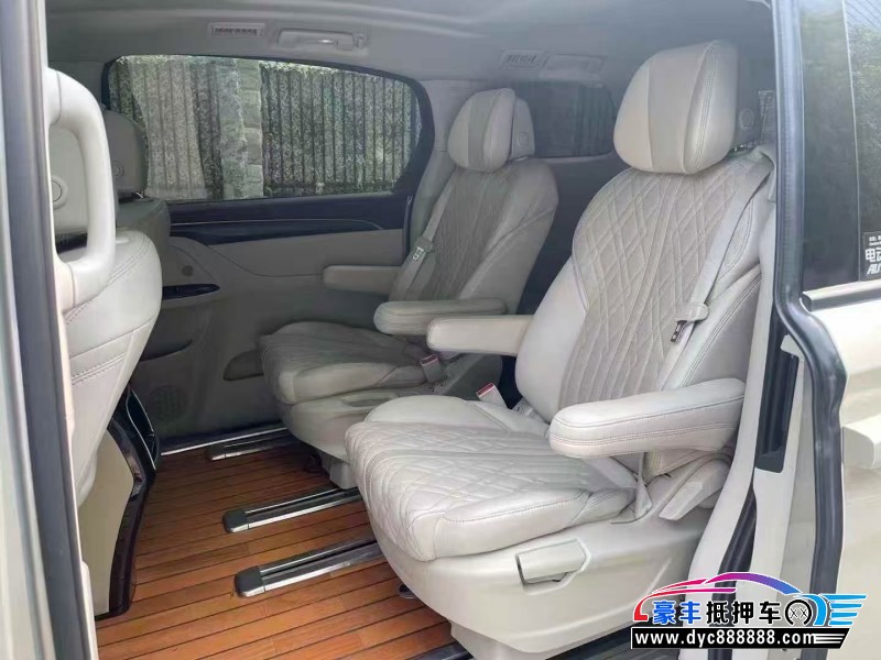 21年别克GL8轿车抵押车出售