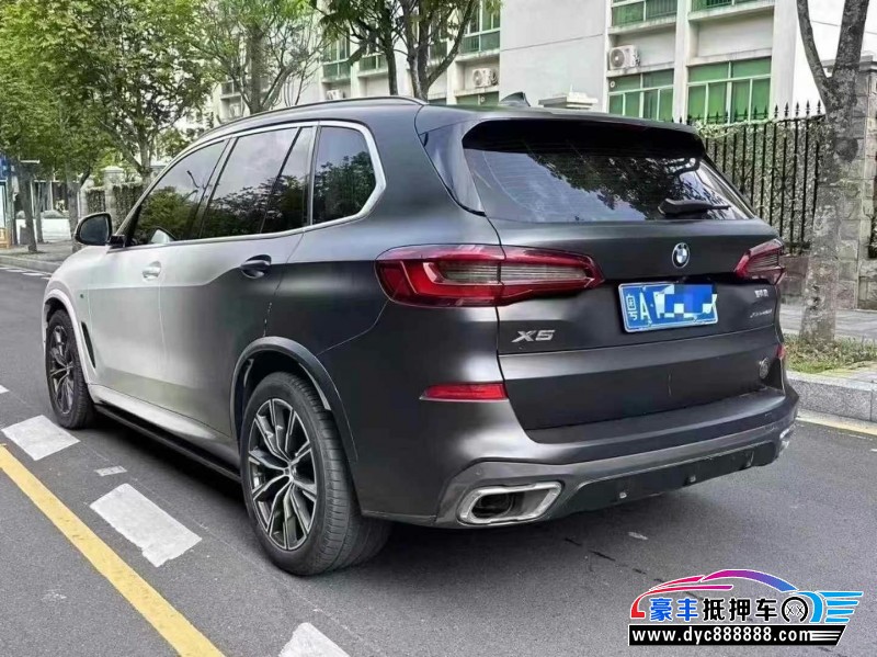 20年宝马X5轿车抵押车出售