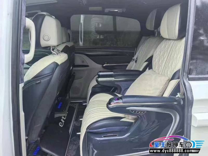 20年别克GL8轿车抵押车出售