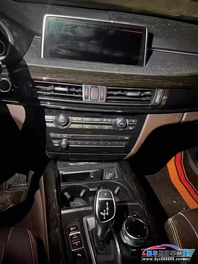 18年宝马X5轿车抵押车出售