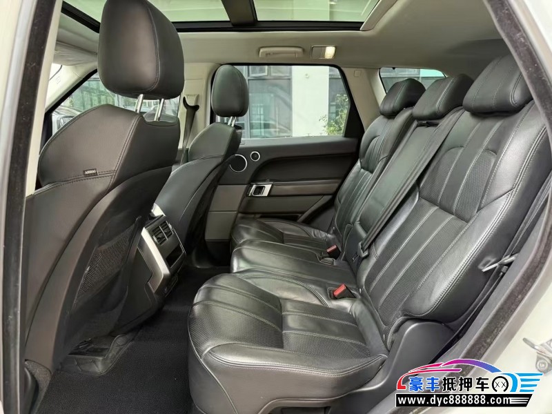 17年路虎揽胜运动轿车抵押车出售