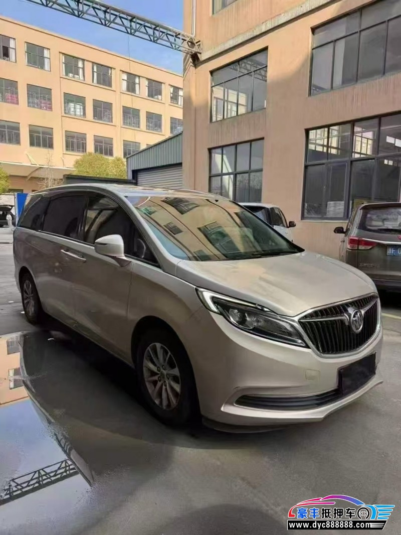 19年别克GL8轿车抵押车出售