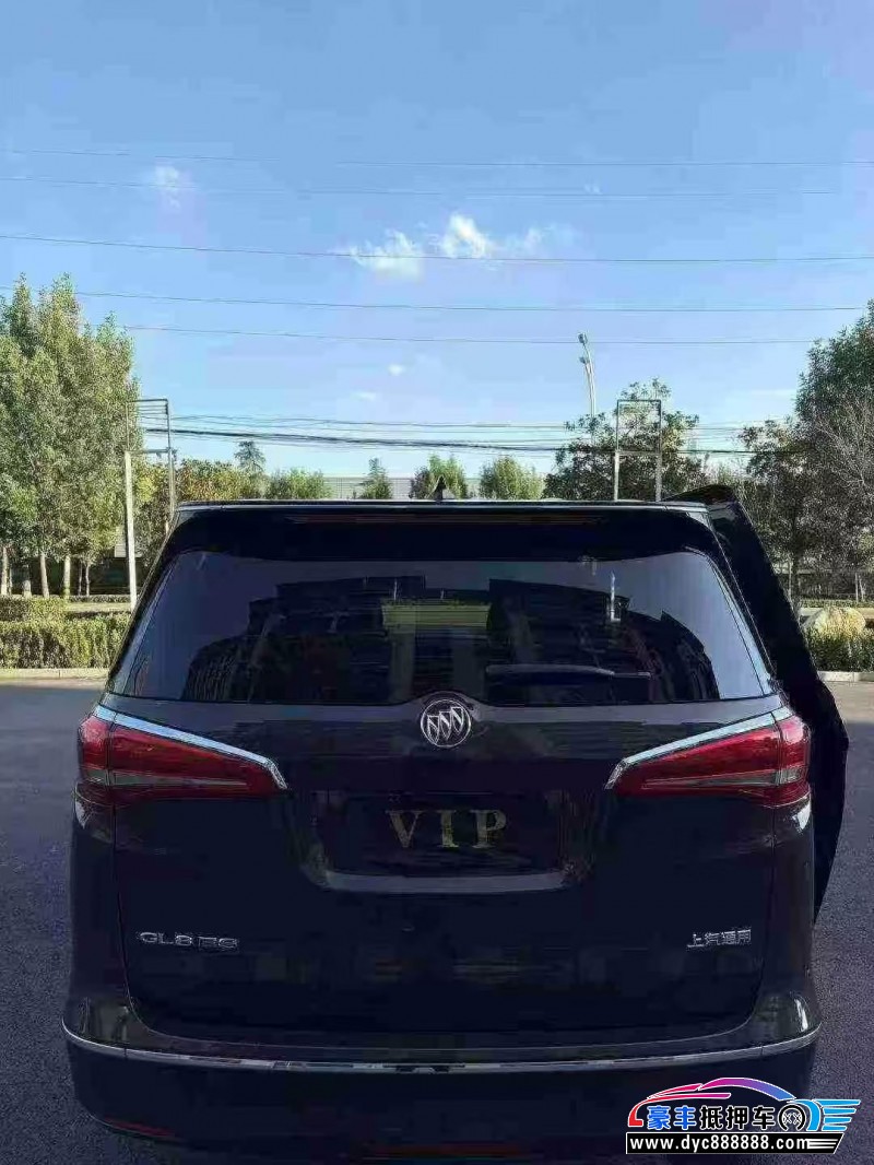 18年别克GL8轿车抵押车出售