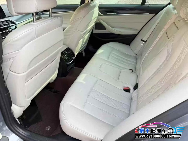 22年宝马5系轿车抵押车出售