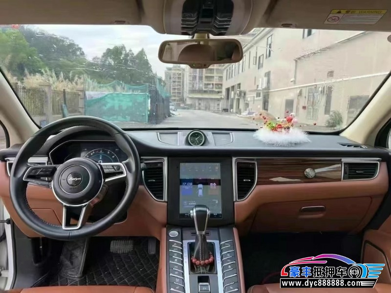 19年众泰SR9轿车抵押车出售