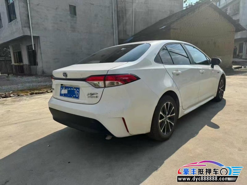 24年丰田雷凌轿车抵押车出售