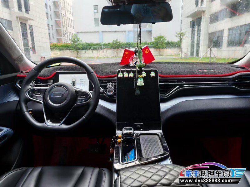 23年奔腾T90轿车抵押车出售