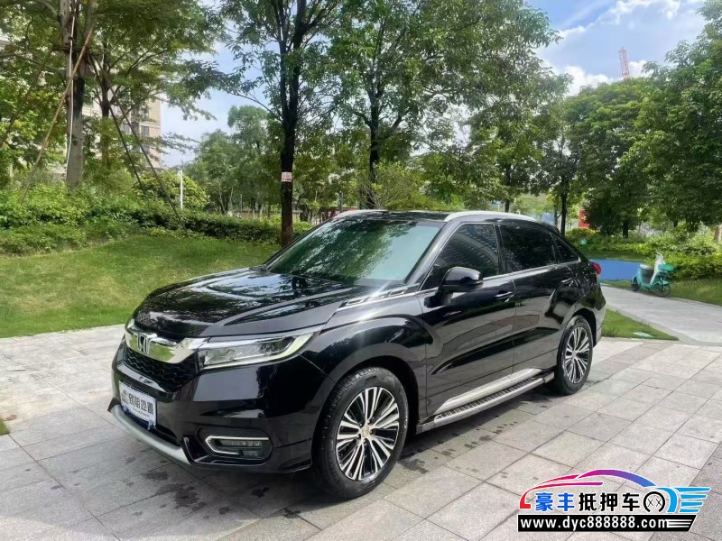 18年本田冠道轿车抵押车出售