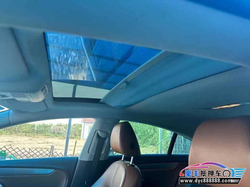 12年大众CC轿车抵押车出售