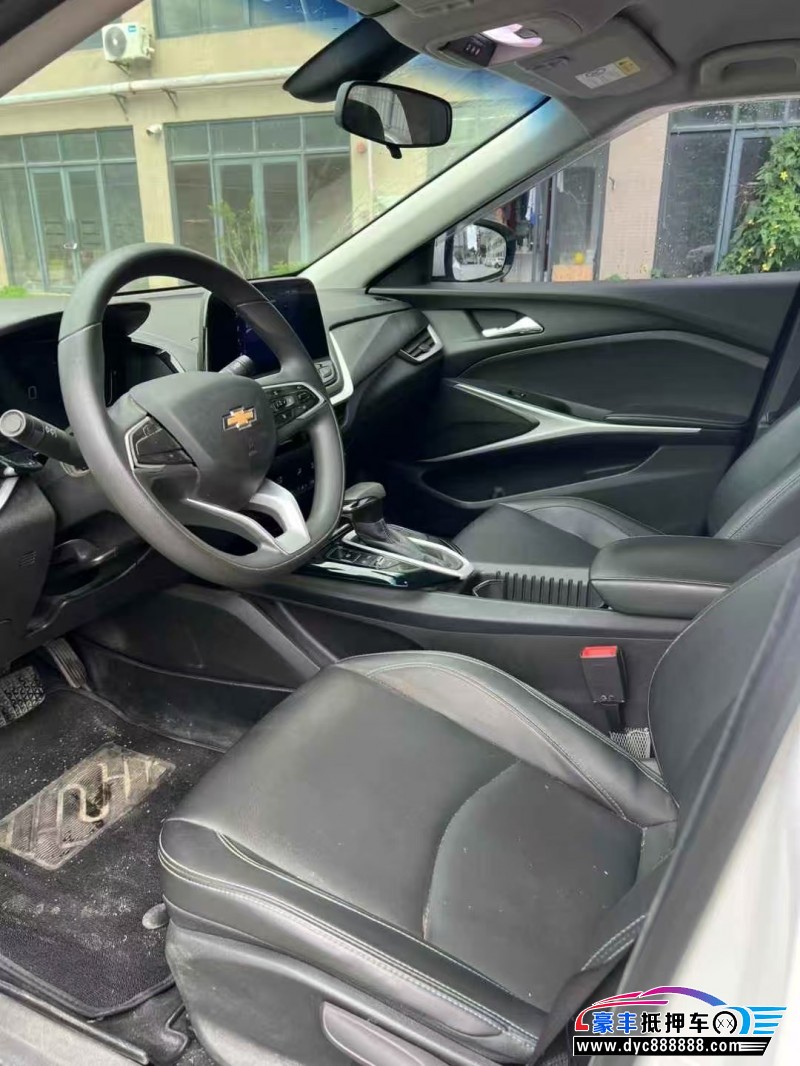 22年雪佛兰畅巡轿车抵押车出售