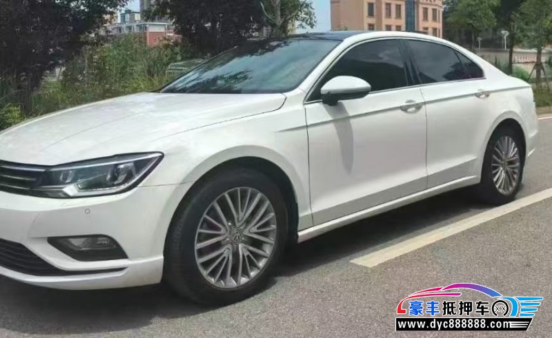 15年大众凌渡轿车抵押车出售