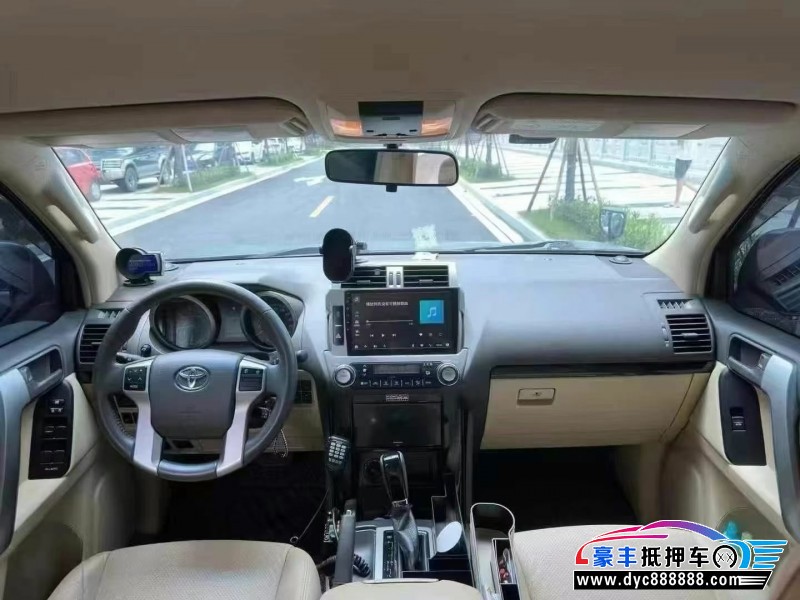 15年丰田普拉多（霸道）轿车抵押车出售