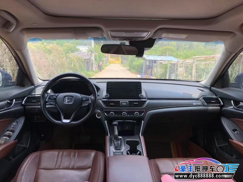 19年本田雅阁轿车抵押车出售