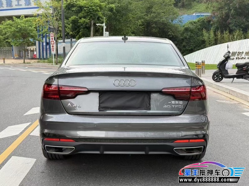 23年奥迪A4L轿车抵押车出售