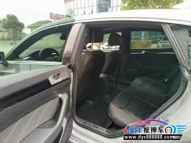 22年大众CC轿车抵押车出售