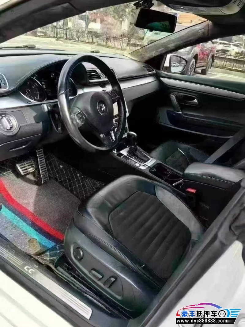 14年大众CC轿车抵押车出售