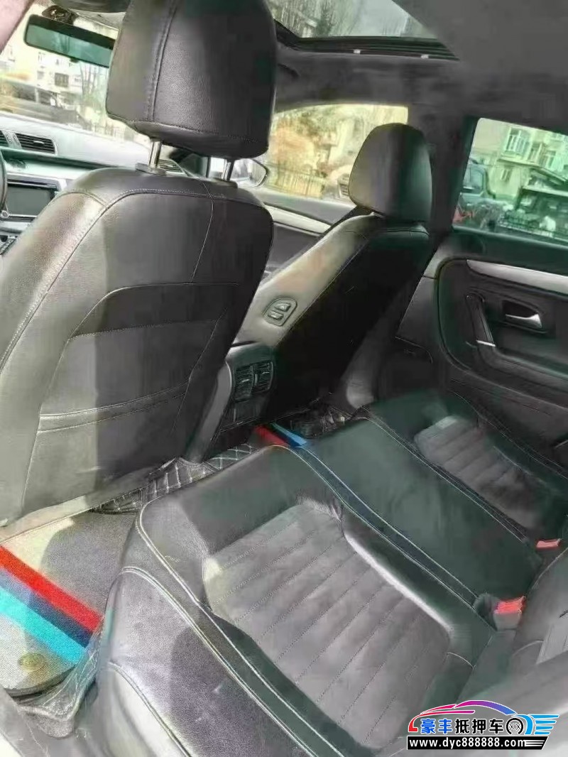 14年大众CC轿车抵押车出售