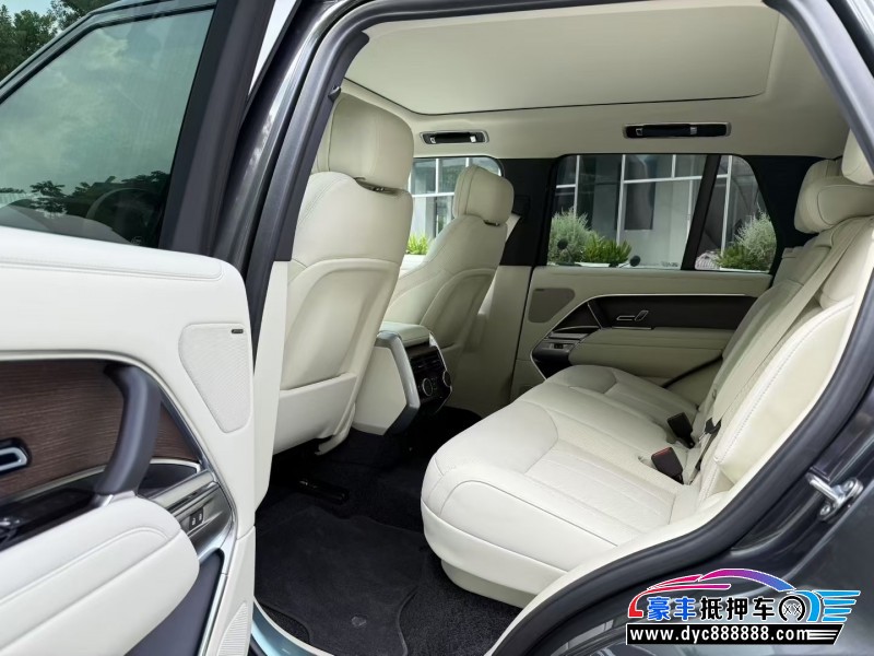 24年路虎揽胜行政轿车抵押车出售