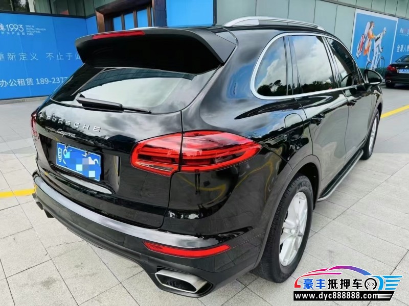 16年保时捷卡宴轿车抵押车出售