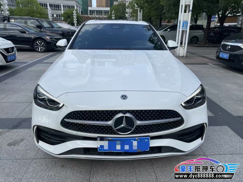 22年奔驰C轿车抵押车出售