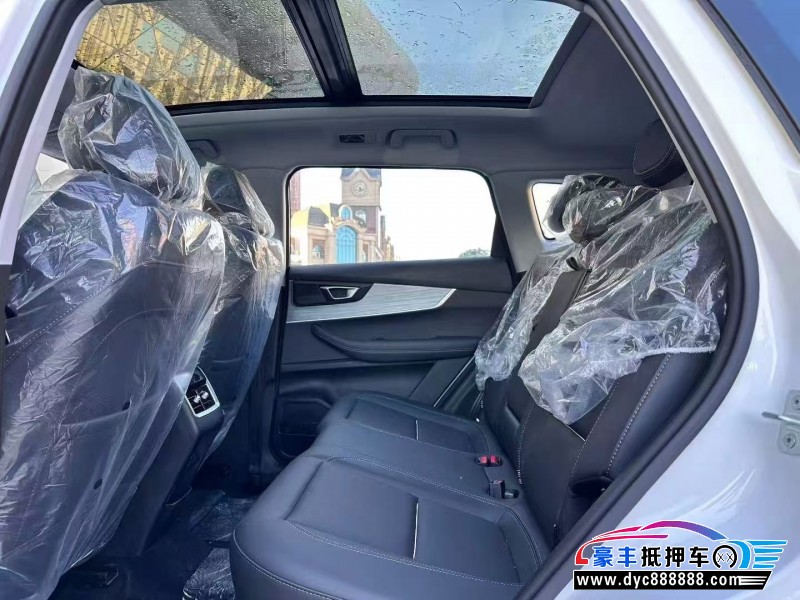 25年奇瑞瑞虎7轿车抵押车出售