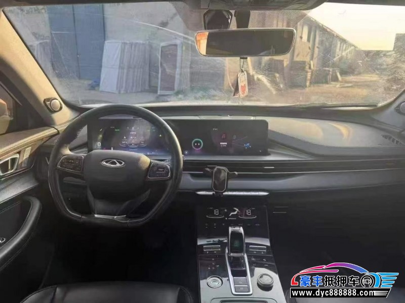 22年奇瑞瑞虎8轿车抵押车出售