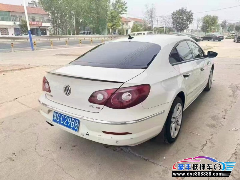 13年大众CC轿车抵押车出售