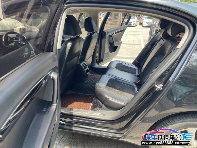 16年大众迈腾轿车抵押车出售