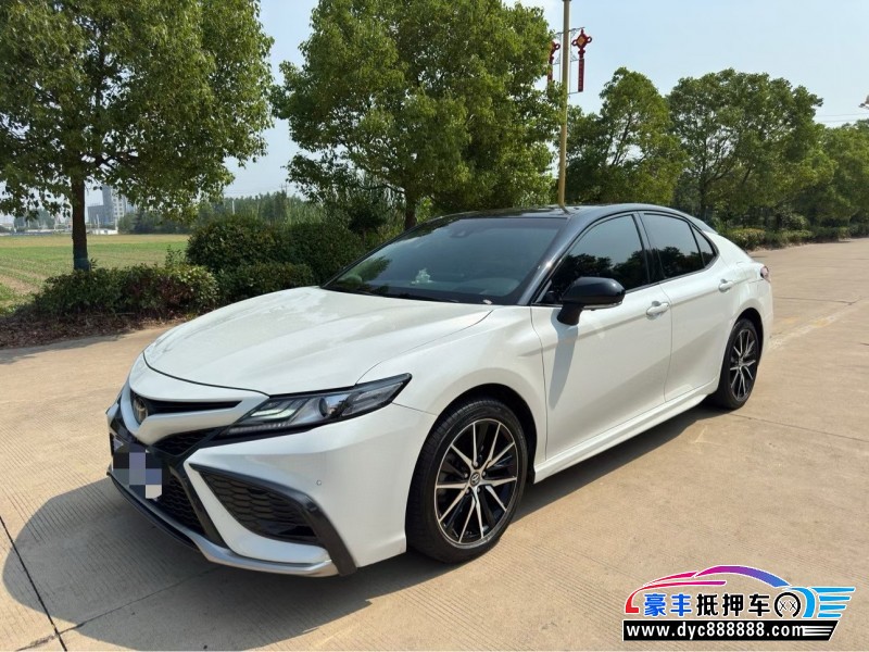 21年丰田凯美瑞轿车抵押车出售
