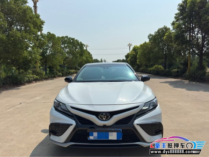 21年丰田凯美瑞轿车抵押车出售