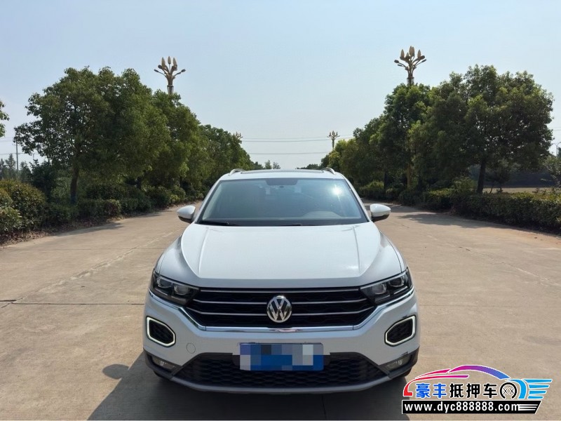 20年大众探歌轿车抵押车出售