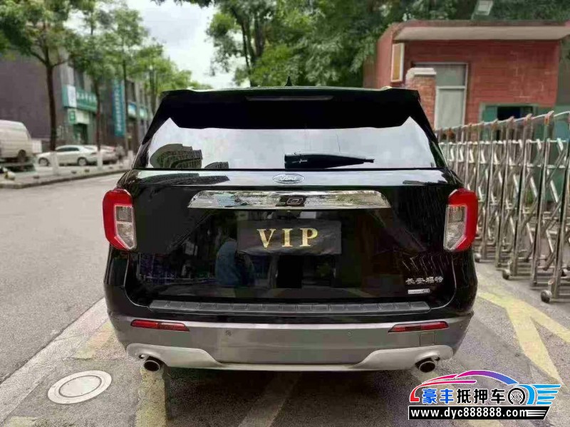 22年福特探险者轿车抵押车出售