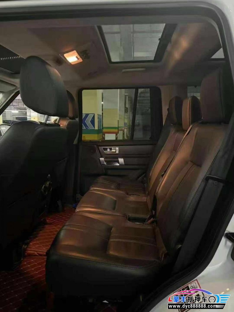 16年路虎发现4轿车抵押车出售