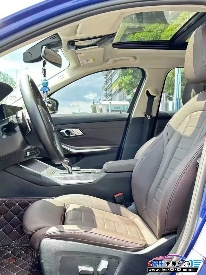 20年宝马3系轿车抵押车出售