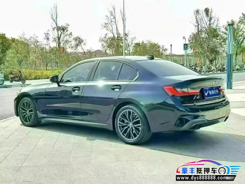 21年宝马3系轿车抵押车出售