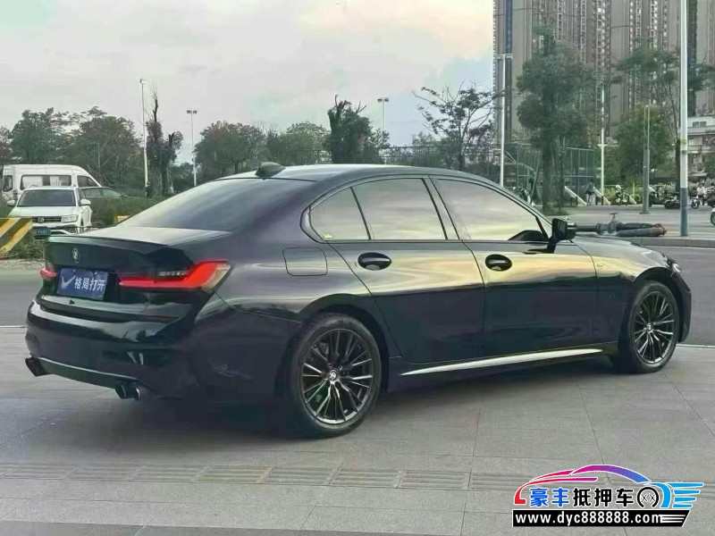 20年宝马3系轿车抵押车出售