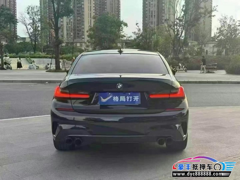 20年宝马3系轿车抵押车出售